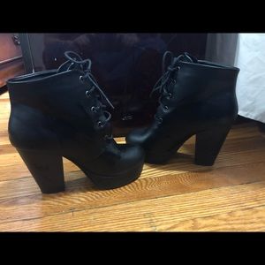 Black boot heels